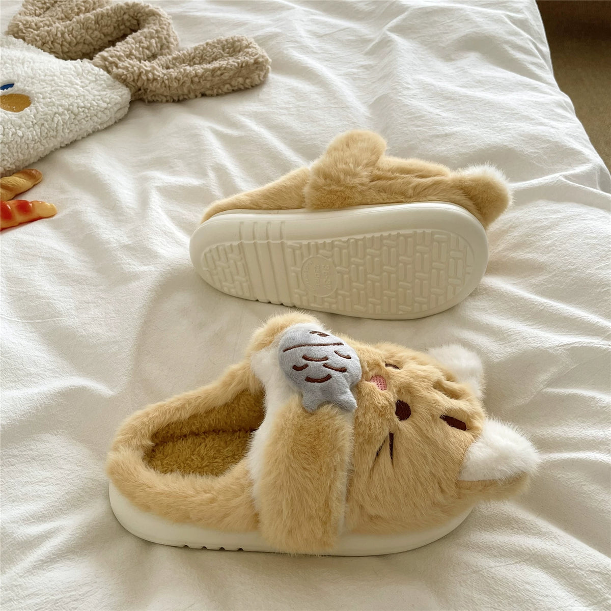 RIVORAE – Mochi Cat Slippers