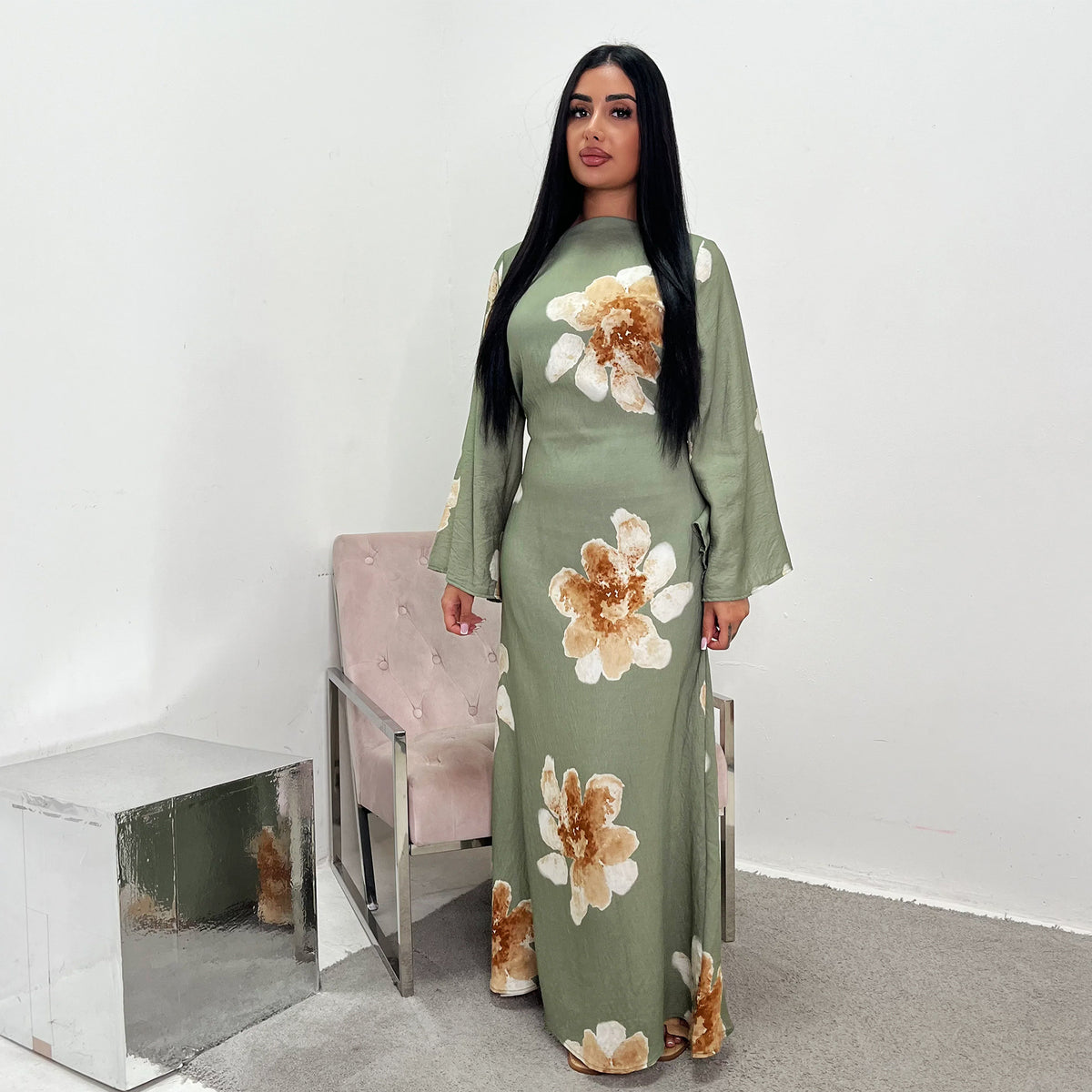 BUFFLYE ABAYA
