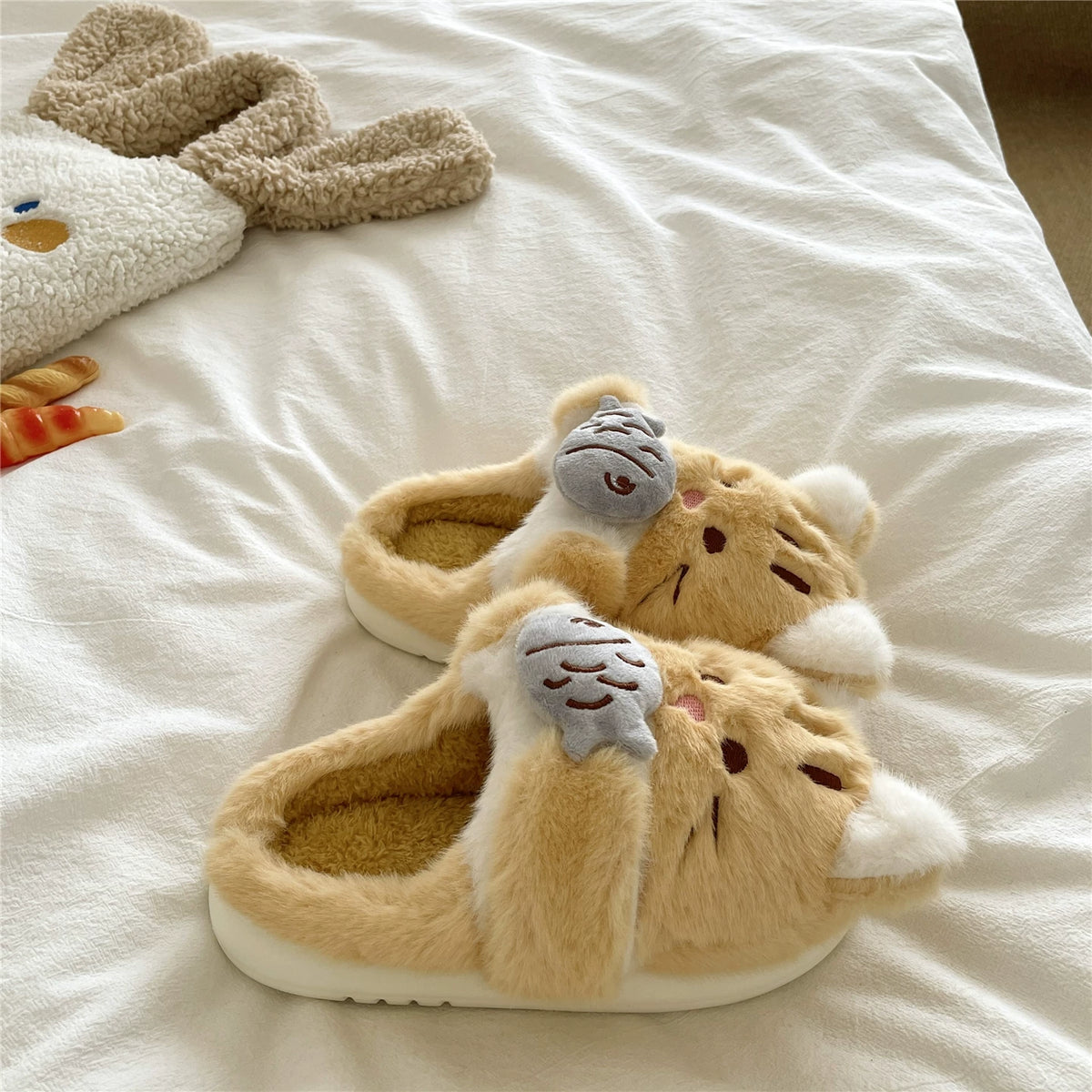RIVORAE – Mochi Cat Slippers