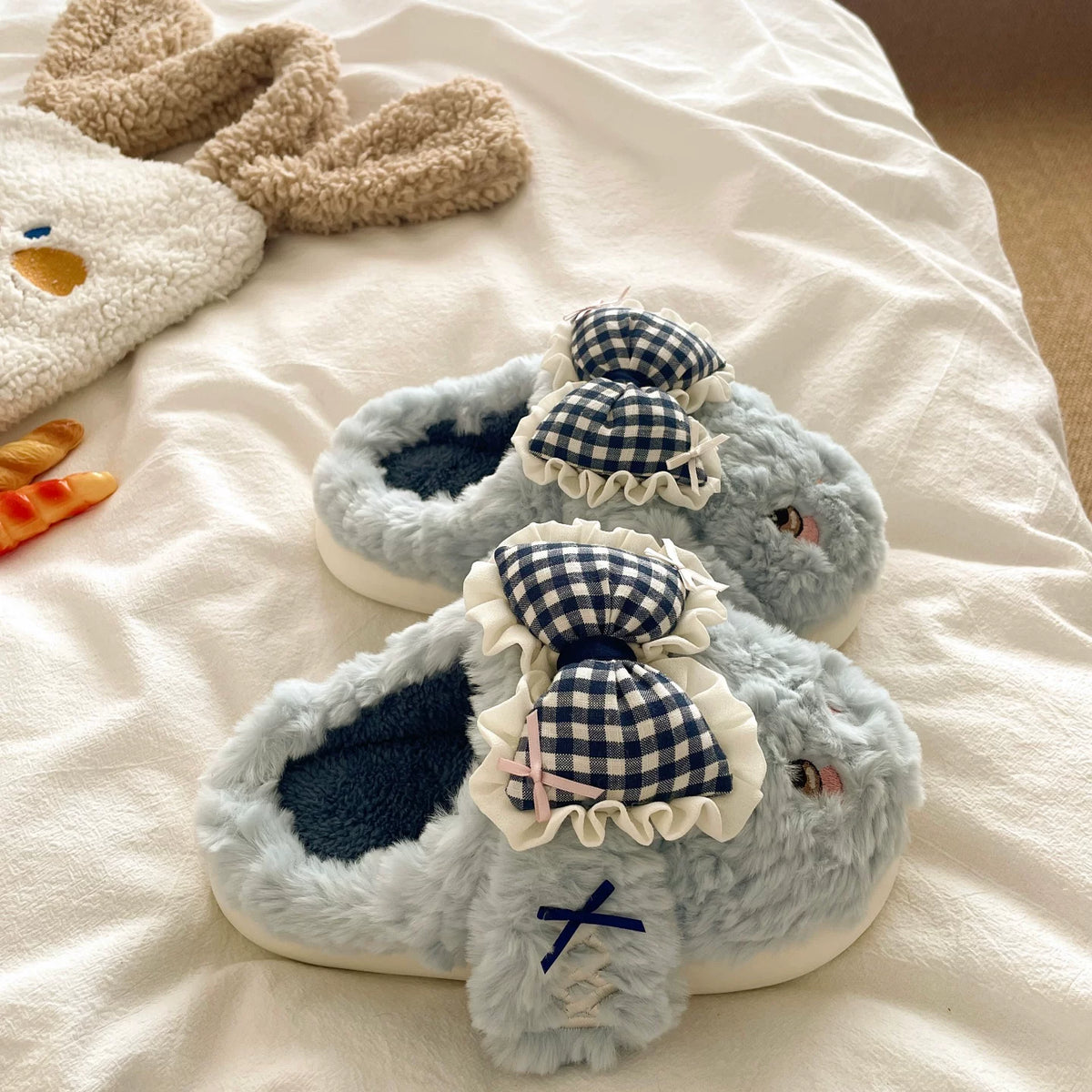 RIVORAE –  Blueberry Bunny